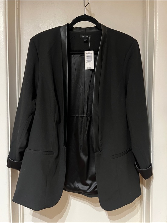 torrid Jackets & Blazers - Torrd Black Open Blazer